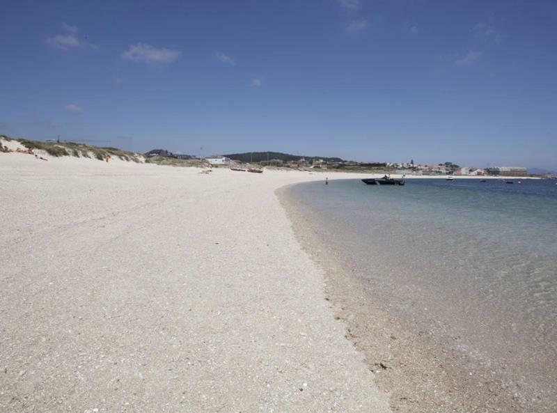 Appartamento Ático En Aguiño Ribeira Esterno foto